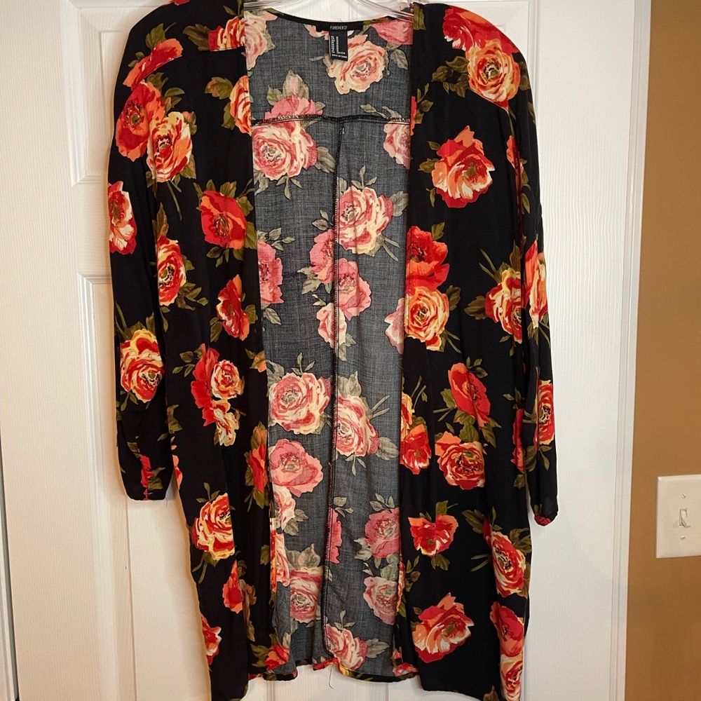 Flower Tunic from Forever 21. Size M.